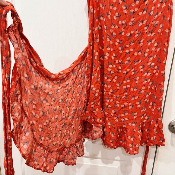 Free People Floral Wrap Dress - Picture 4 of 10